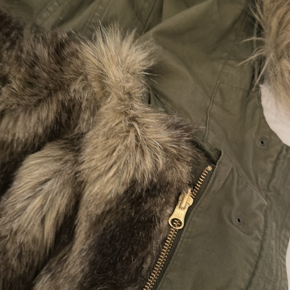 Gap Kids Canvas Jacket with Fur Vest - Picture 4 of 8